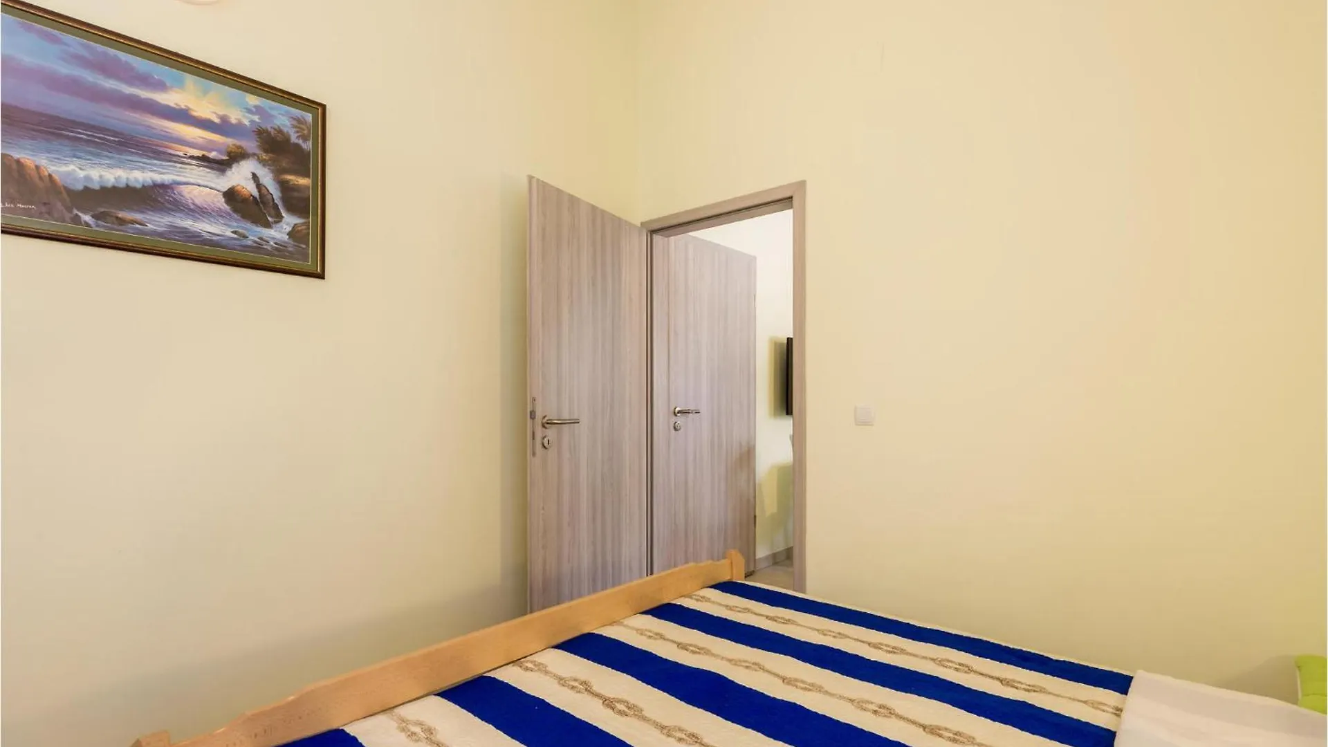 Stunning Apartment In Kosljun With Wifi 0*,  Хорватия